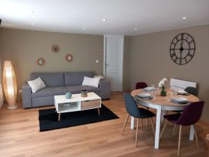 Appartements Appartement Bergerac hyper centre 2-4 personnes : photos des chambres