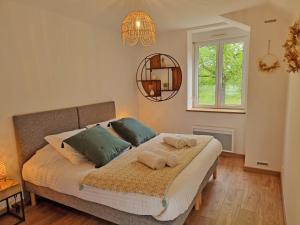 Maisons de vacances Gite Aron, 6 pieces, 12 personnes - FR-1-600-204 : photos des chambres