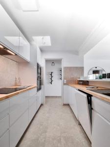 Appartement Luxueux "Le Coucher de Soleil" - by Résidence La Fontaine