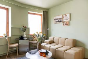 One Bedroom Open Plan Suite room in Locke at Broken Wharf