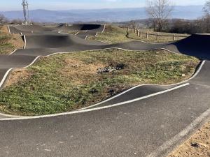 Charmant gîte historique avec pêche privée et forêt, près de Brioude et Blesle - FR-1-582-352