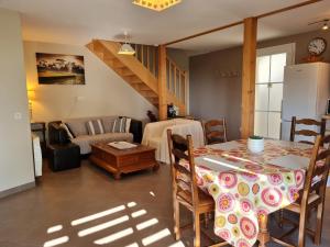 Gîte 5 pers au calme avec grande terrasse, près de Meung-sur-Loire et circuit des Châteaux de la Loire - FR-1-590-20
