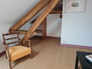 Maisons de vacances Gite Beaulieu-sur-Loire, 3 pieces, 5 personnes - FR-1-590-33 : photos des chambres