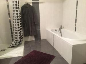 Gîte 3 chambres, jardin, proche Baccarat et Lacs de Pierre-Percée, animaux acceptés - FR-1-584-36