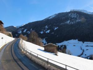 Apartment Gerlosblick by Interhome