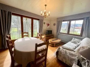 Gîte spacieux à Saulxures-sur-Moselotte: proche lac, pistes de ski, équipements bébé, animaux acceptés - FR-1-589-145 - 勒梅尼勒