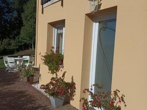 Gîte à la montagne avec cheminée, wifi et joli terrain - FR-1-589-179