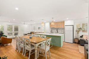 Large Noosaville Gem - Off Gympie Terrace