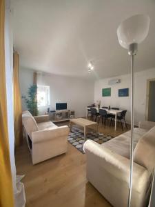 Central Avenida Liberdade 3