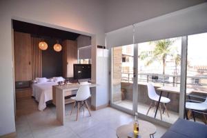 Moderno Apartamento Medellin con Jacuzzi y Aire Acondicionado