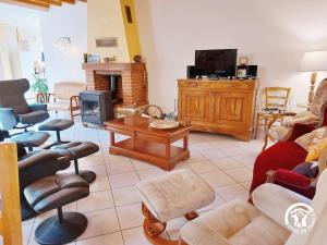 Maisons de vacances Gite Saint-Thomas-de-Courceriers, 4 pieces, 8 personnes - FR-1-600-107 : photos des chambres