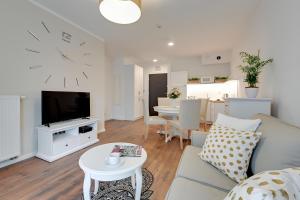Seaside Apartments Baltica Tower with Gym, Sauna & Parking