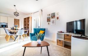 Beautiful Home In Slivnica With Wifi 