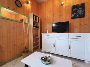 Charmant Gîte Rénové avec Sauna en Haute-Loire, Parfait pour Randonnées et Repos - FR-1-582-344