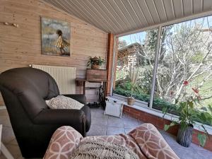 Gîte paisible rénové à St Just, terrasse privée, randonnées, proche Puy en Velay - FR-1-582-343