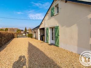 Maisons de vacances Gite Gennes-Val-de-Loire, 4 pieces, 6 personnes - FR-1-622-40 : photos des chambres