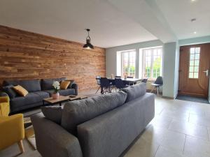 Maisons de vacances Gite Mauvages, 4 pieces, 6 personnes - FR-1-585-86 : photos des chambres