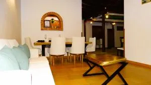 Hermosa y Acogedora Casa de Descanso & Mirador - La Cabrera