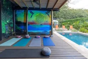 Casa Grande Espiritu steps to PG beach 5 BR, 7 beds - Playa Grande