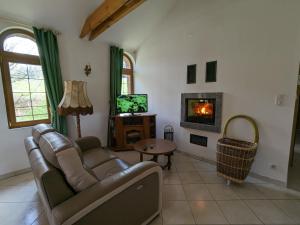 Maisons de vacances Gite Saulxures-sur-Moselotte, 2 pieces, 2 personnes - FR-1-589-463 : photos des chambres