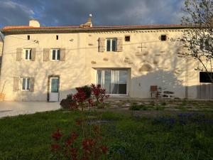 Maison de vacances rénovée à la ferme, terrasse, proche du Parc Ardes, Puy de Dôme et Brioude - FR-1-582-375