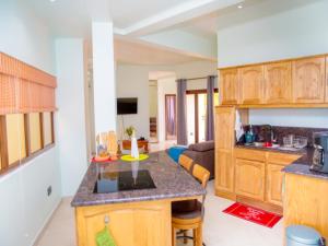 Charming apartment with mountain view, Au Cap, 70 m²