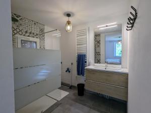 Gîte Vosgien Rénové avec Jardin, Proche Gérardmer et Activités de Plein Air - FR-1-589-600