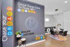 Prolific Chic Getaway Ft Style Comfort Location