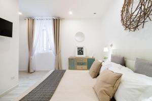 Vatican Momahouse Luxury by Varental