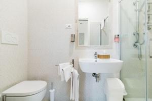 Vatican Momahouse Luxury by Varental