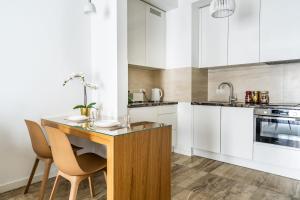 VipWarsawApartments Diamond Mennica Residence