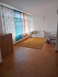 Traditional House with 2 floors - 5 minutes from Beach - Ubytování bez kategorie ve městě Salema