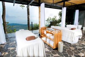 kura boutique hotel member of the cayuga collection only adults