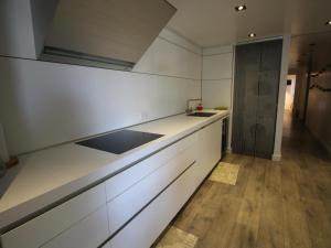 PLAÇA DEL PORT - Magnífico apartamento con vistas al Castellar. - ES-228-76