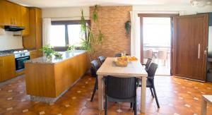 REST IN SANXENXO - Chalet Arena de Canelas en 1ª línea de Playa