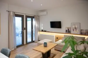 Kefaloviso Luxury Apartment 2 - Malámata