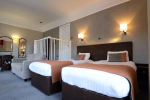 Standard Twin Room room in Columba Hotel