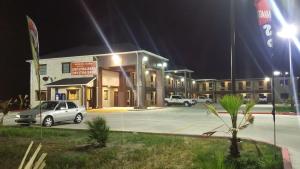 Lux Inn and Suites