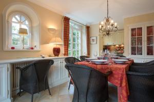 Klingler s Hues App 2