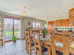 4 Bed in Warkworth 86132