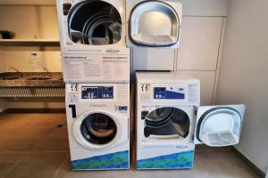 Conforto e segurança ao lado da estação de metrô prox Centro AP08