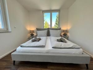 Neues Seeapartment