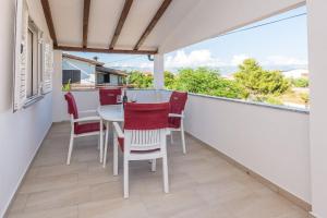 Apartments Loncar