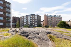 Family home in Kallio beside metro w free parking