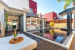Host Wise - Luxurious House with Private Salt Pool - Parchal