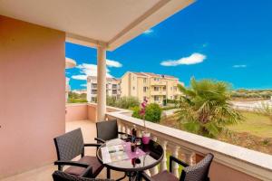 Apartment in Zaton (Zadar) with sea view, terrace, air conditioning, WiFi (4810-5) 