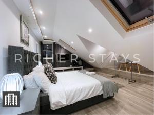 Hackney Suites - En-suite rooms & amenities