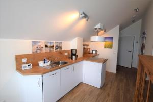 Meeresblick-Strandkorb-Haus-3-WE-46