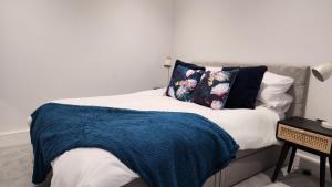 1 Bedroom High End Apartment City Centre