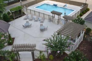 DoubleTree by Hilton Fayetteville